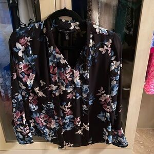 White House Black Market Floral Print Blouse